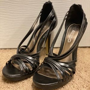 Aldo Bonsee style black strappy heel